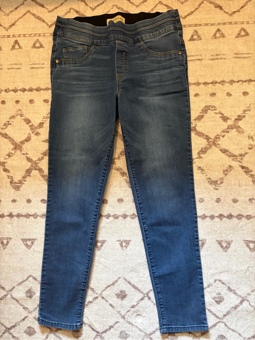 Democracy pull on jeans size 12 like new - Picture 3 of 8